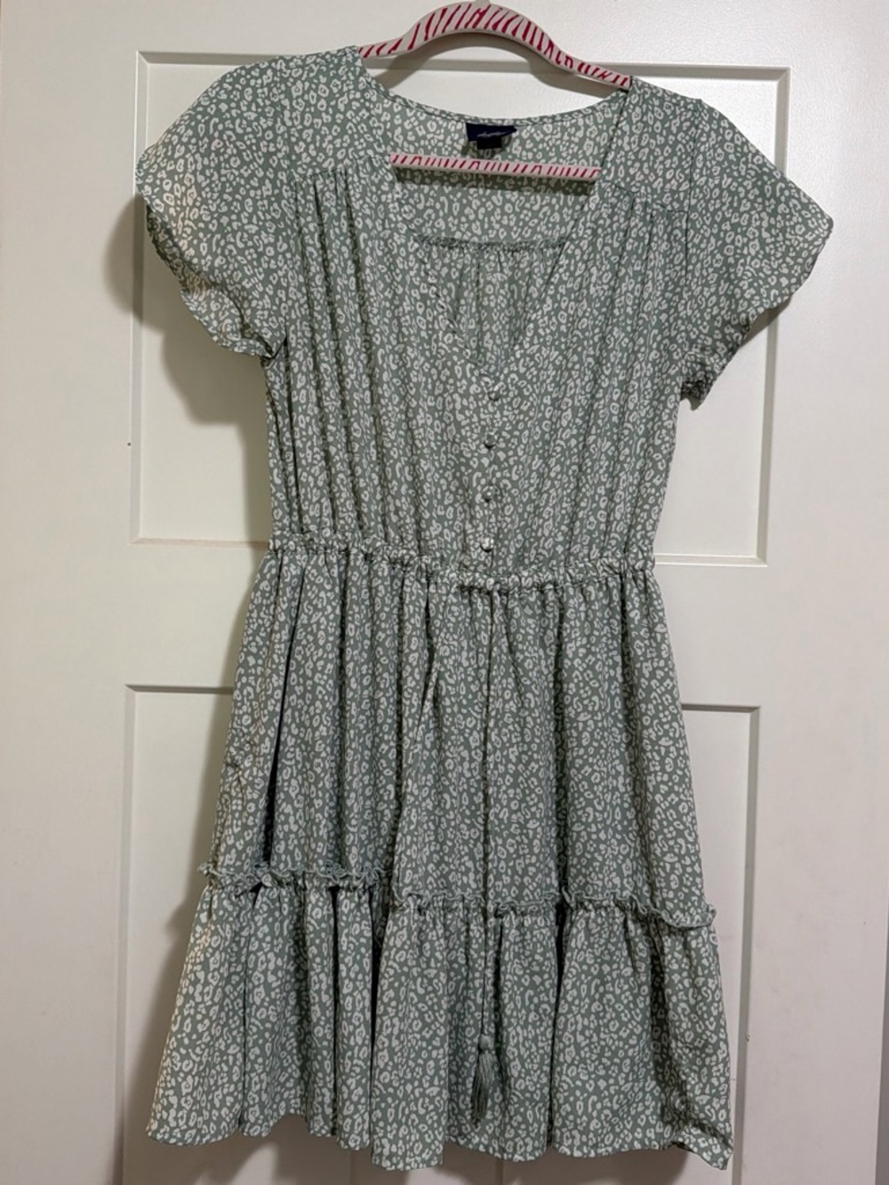 Women’s Sage Green Floral Tiered Sundress